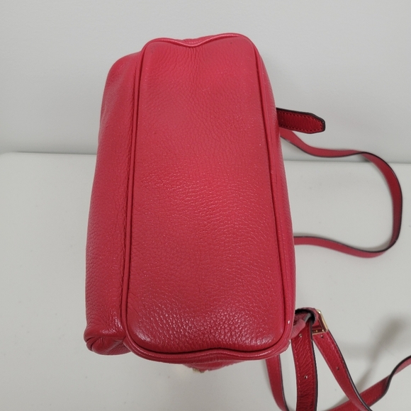 Michael Kors Abbey Medium Pebbled Leather Backpack. - Picture 5 of 16